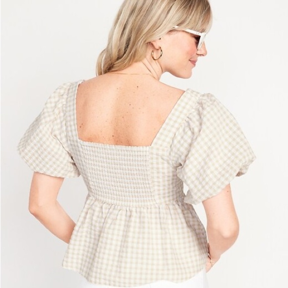 Old Navy Puff Sleeve Smocked Seersucker Babydoll Swiss Blouse